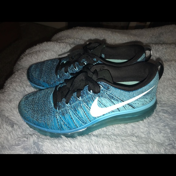 carolina panthers nike sneakers